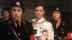 Zítra vstanu a opařím se čajem: trailer